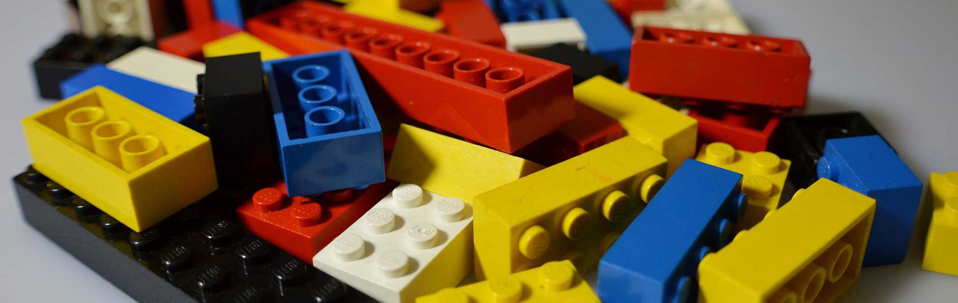 Pile of varied colour Lego bricks