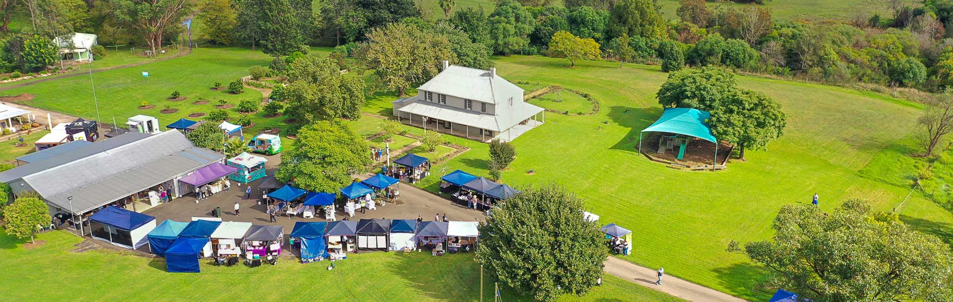 Mamre homestead surrounded by market stalls