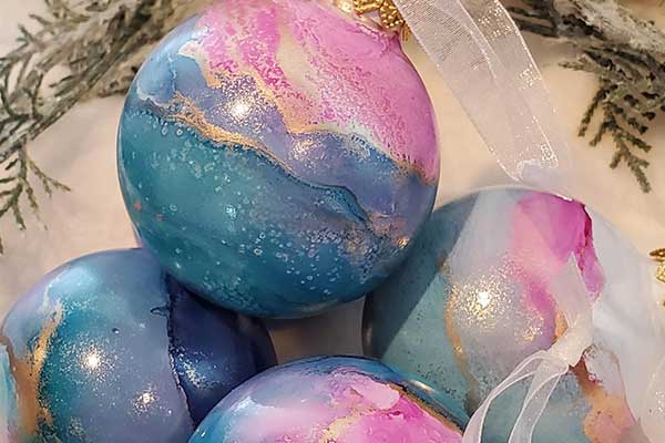 Alcohol Ink Decorative Christmas Baubles