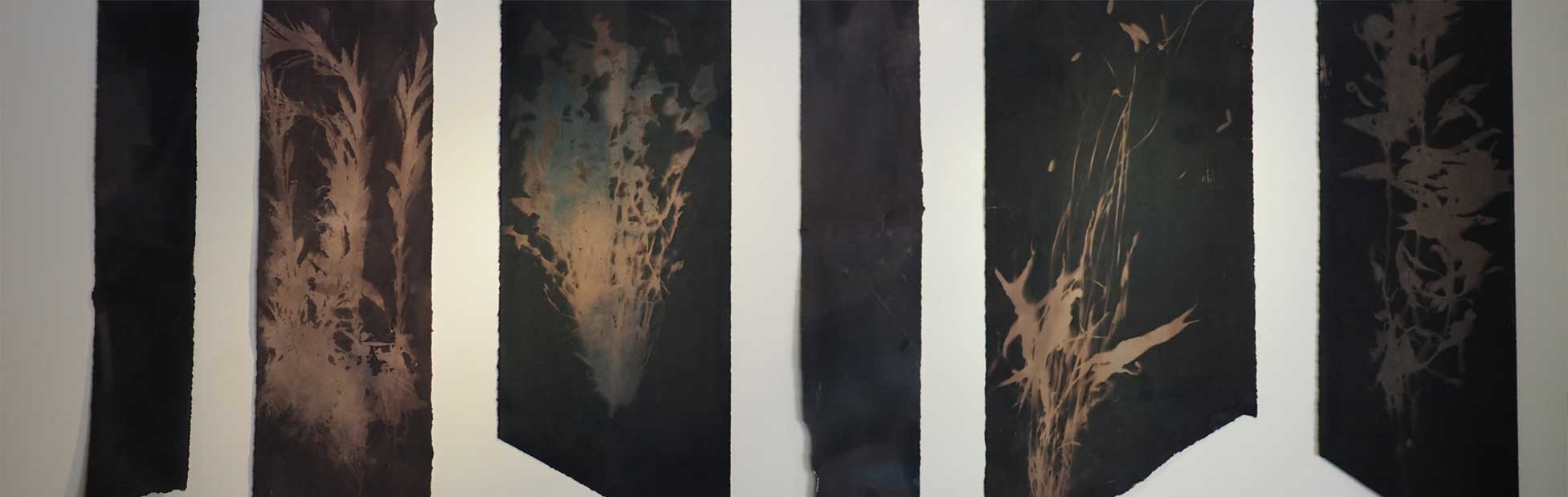 Textile printing hanging