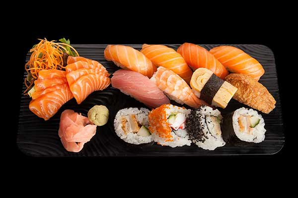 Sushi platter